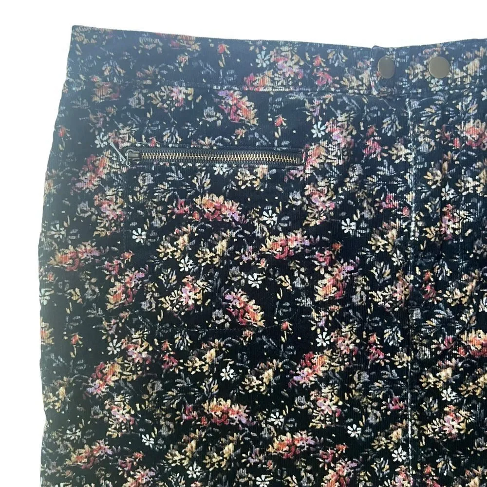 Mossimo Black Floral Corduroy Cotton Blend Mini Skirt sz 16